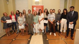 Entrega Becas Máster de Oncología Molecular.