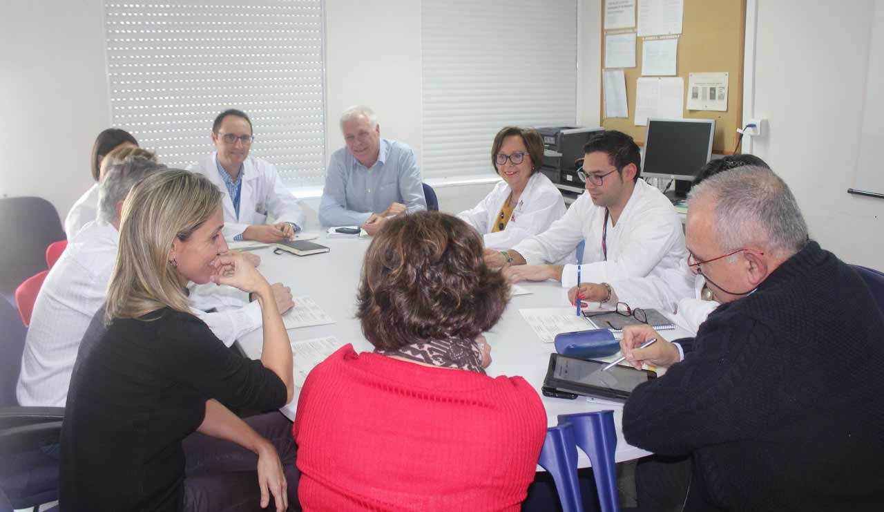 Grupo multidisciplinar que se reúne periódicamente para hacer una evaluación de la ruta asistencial para prevención de la desnutrición en mayores. 