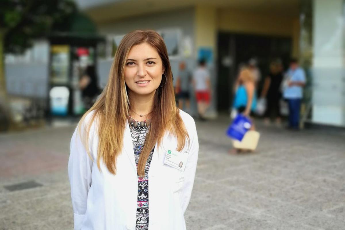 Marta Valera, coordinadora Grupo de Trabajo Farmacéuticos de Medicina Intensiva y pacientes críticos (FarMIC) de la Sociedad Española de Farmacia Hospitalaria (SEFH). 