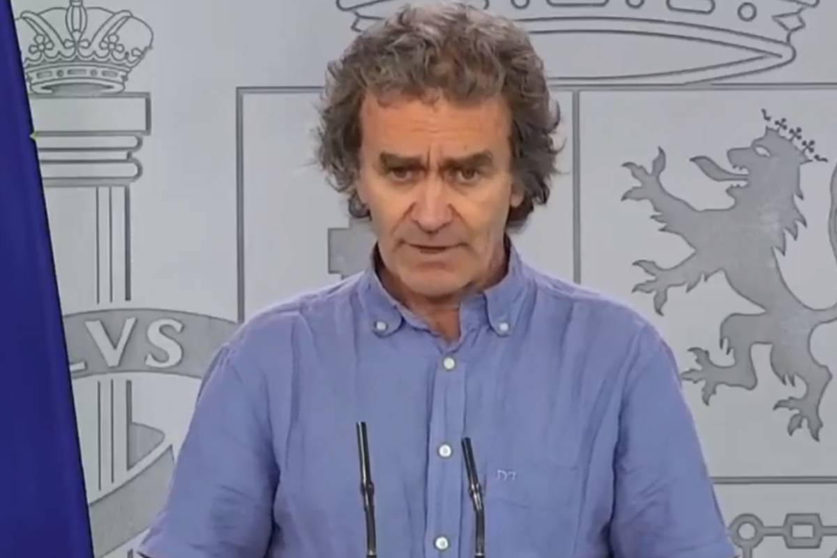 Fernando Simón durante la rueda de prensa