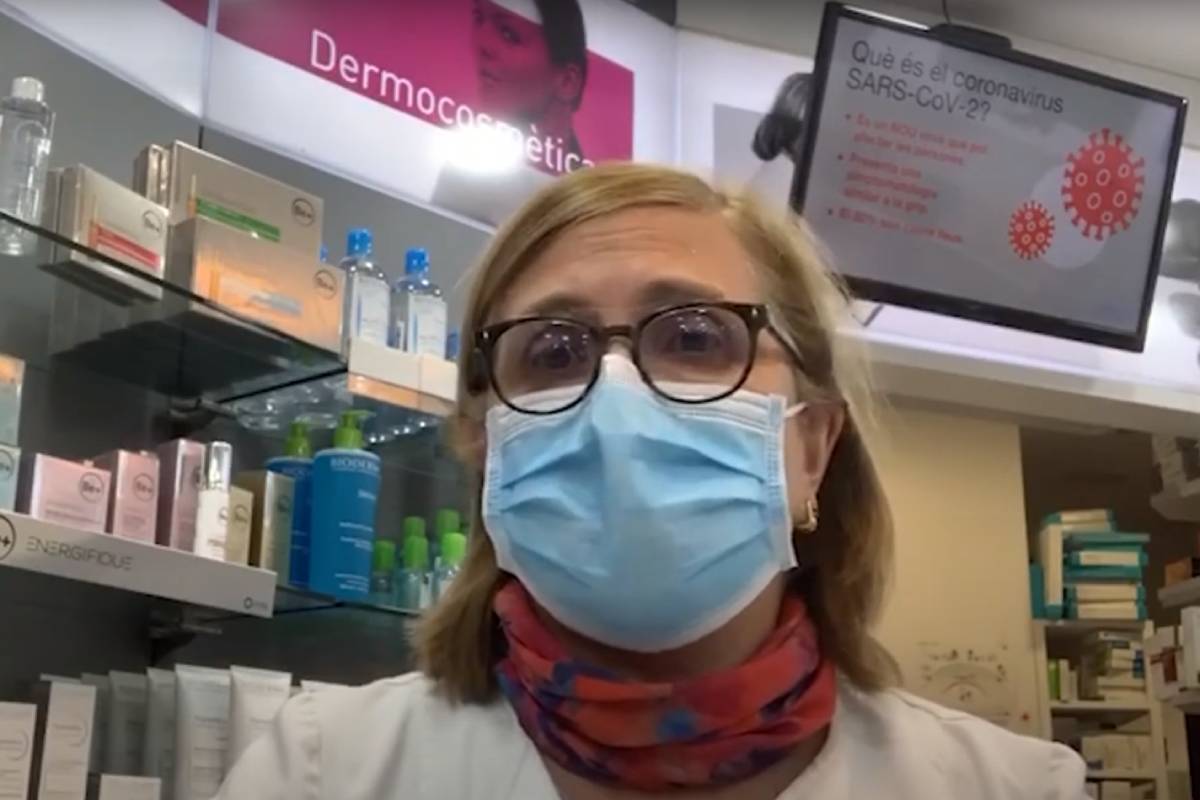 Anna Sánchez, farmacéutica comunitaria en  Montblanc (Tarragona), 