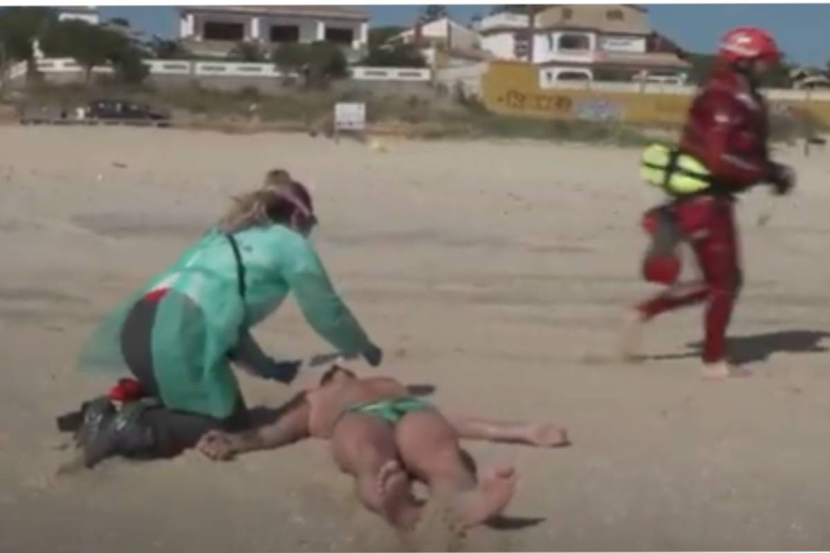 Durante las campañas de verano, las asistencias que más se repiten son las heridas, contusiones, traumatismos y contactos con medusas. FOTO: Cruz Roja.