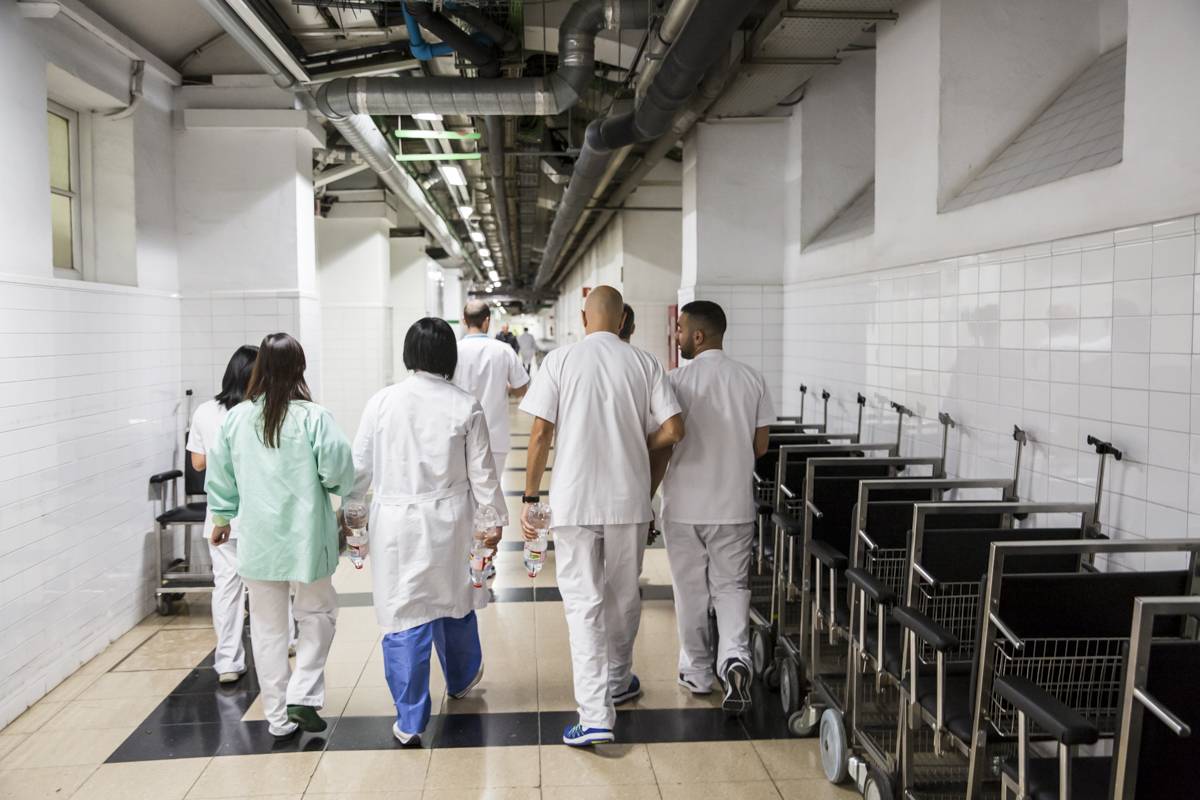 Según un análisis realizado para uso interno de ANDE, España cuenta con unas 12.000 enfermeras gestoras dentro del sistema sanitario. FOTO Ariadna Creus y Ángel García (Banc Imatges Infermeres). 