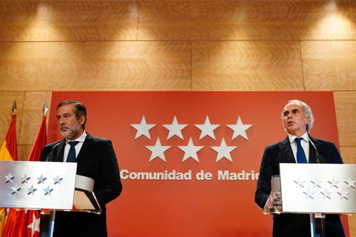 Los consejeros de Justicia y Sanidad de Madrid, Enrique López López y Enrique Ruiz Escudero. 