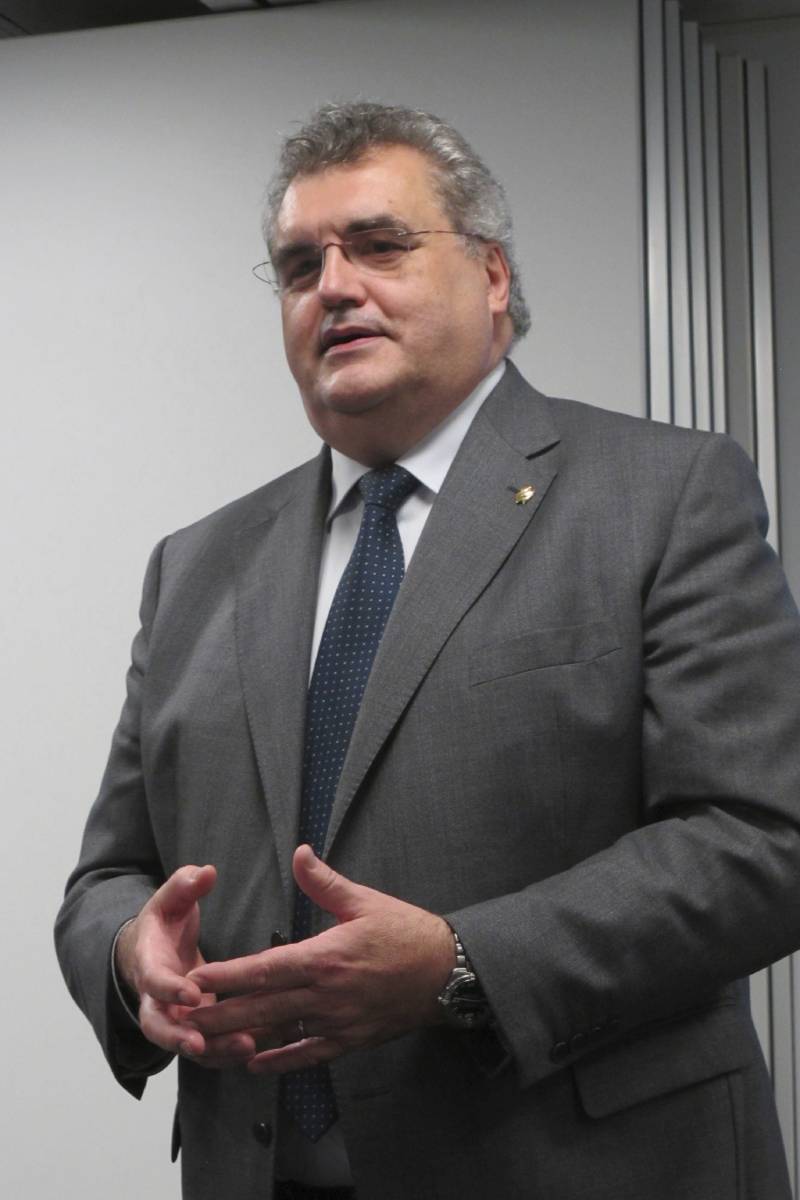 Antoni Torres, presidente de la FederaciÃ³n de Asociaciones de Farmacias de CataluÃ±a (Fefac).