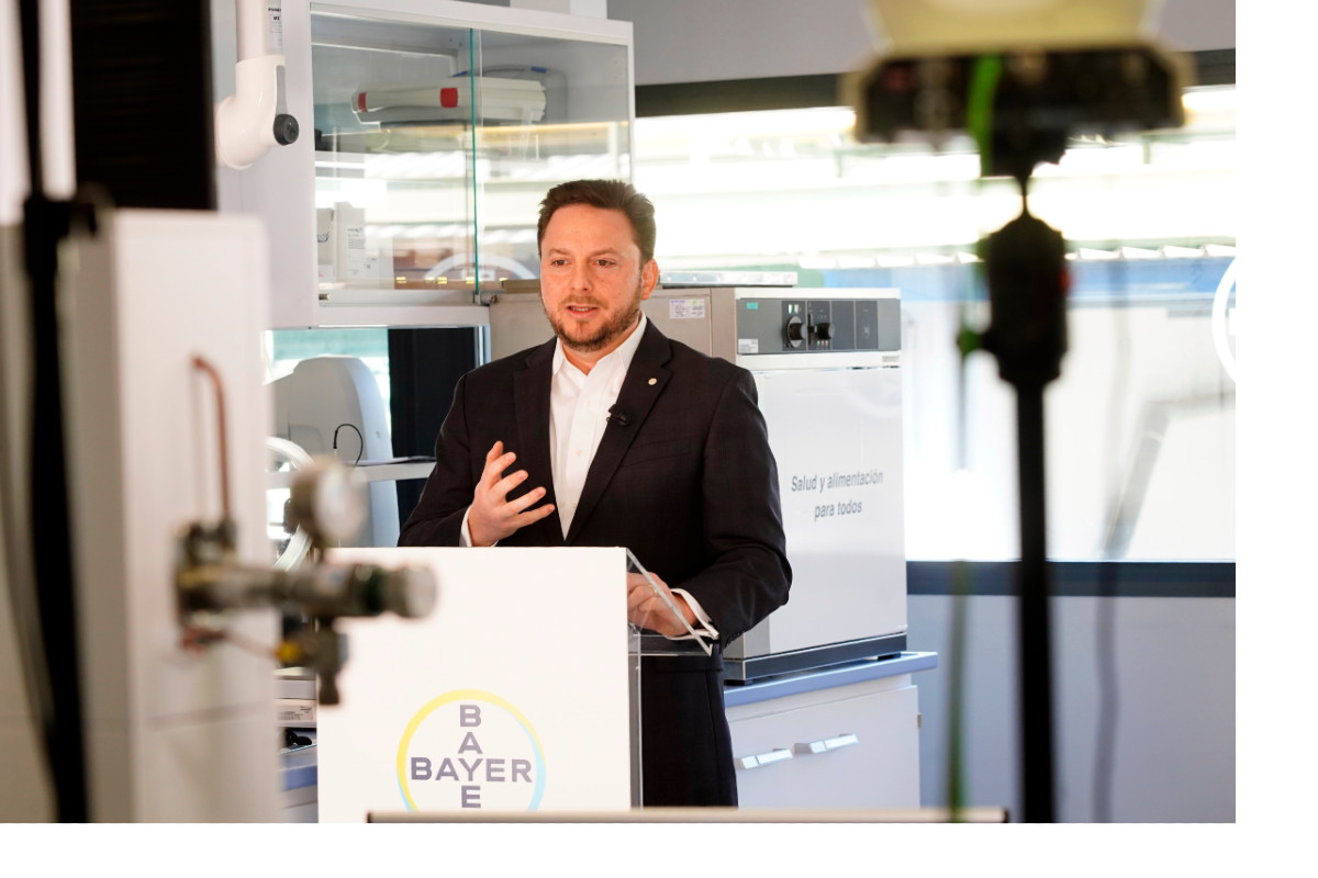 Bernardo Kanahuati, CEO de Bayer en España y Portugal, ha señalado que la filial ha hecho inversiones estratégicas en España en terapias génicas y celulares. 