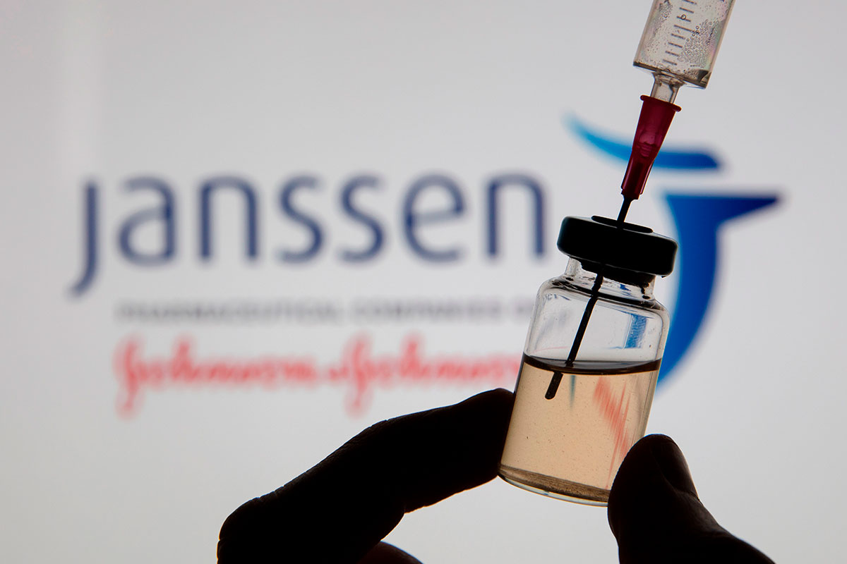 La Comisión Europea aprobó la vacuna de Janssen en marzo. 