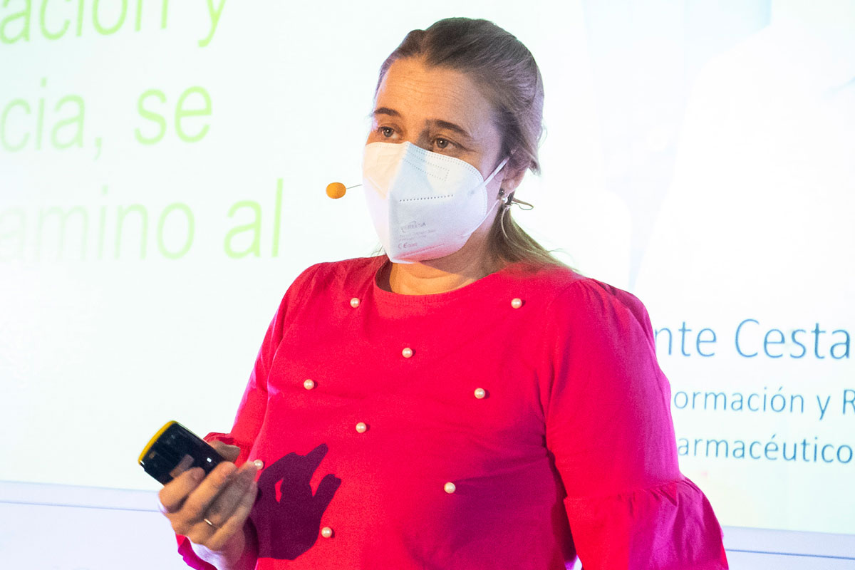 Nati Calvente, directora de Formación, Innovación y Relaciones Institucionales del Consejo General de COF.