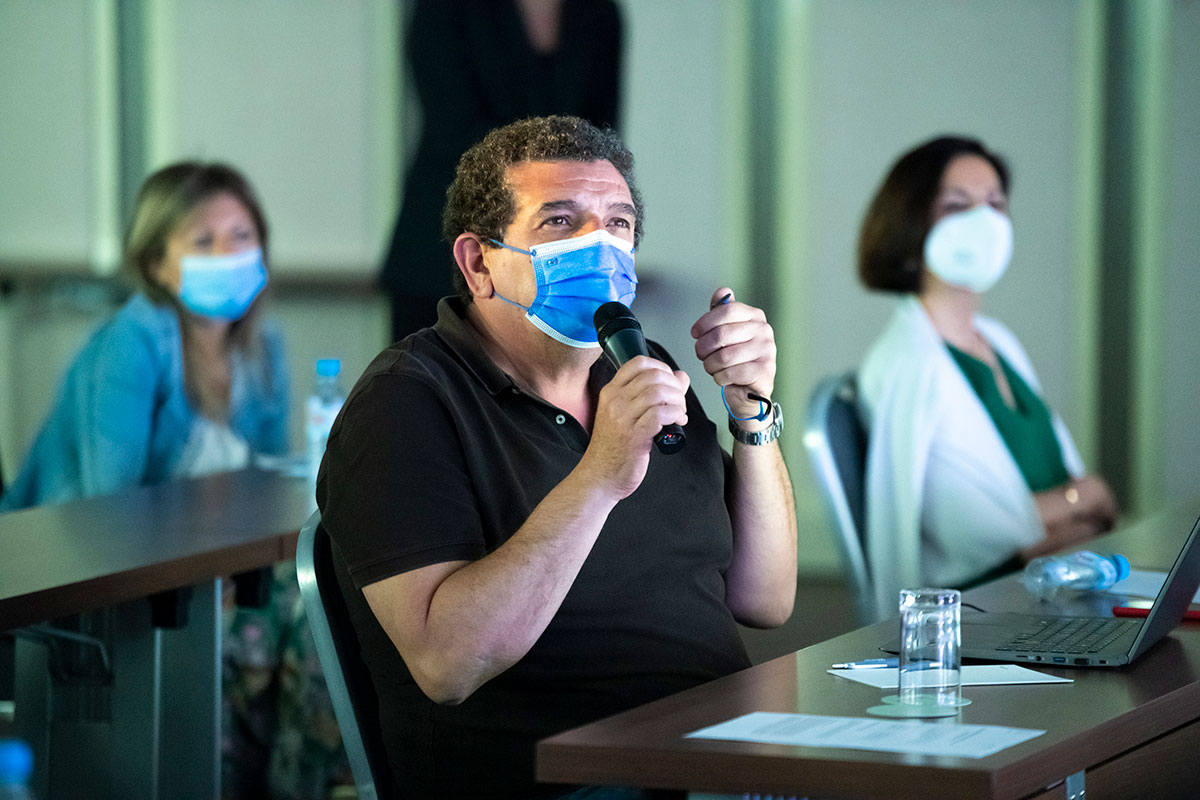 La jornada sirvió para compartir impresiones y experiencias entre ponentes y asistentes.