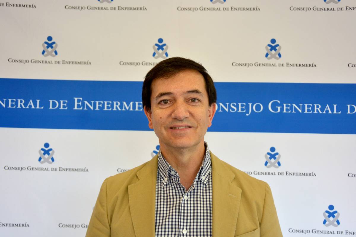 Diego Ayuso, secretario del Consejo General de Enfermería.