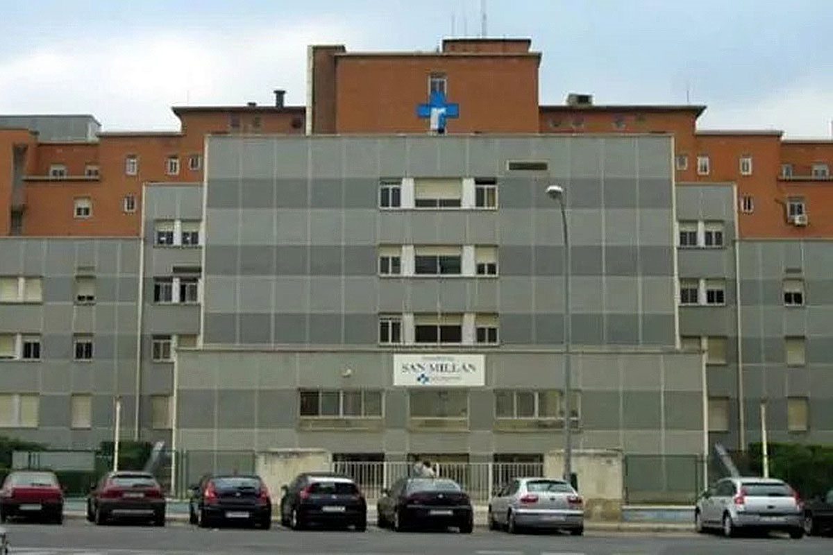 Imagen de archivo del Hospital de San Millán de Logroño, donde ocurrió el intercambio por error de dos niñas recién nacidas en 2002. El hospital ya no existe. 