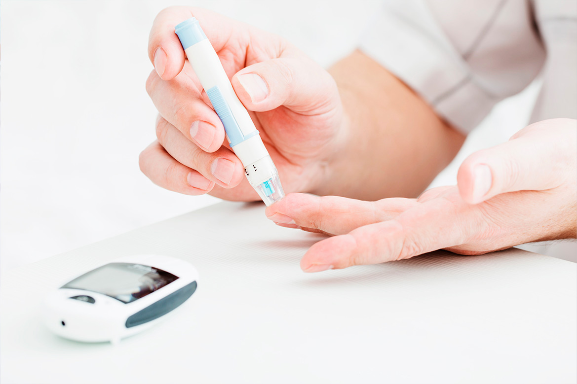 Los beneficios de altas dosis de insulina en pacientes con diabetes tipo 2