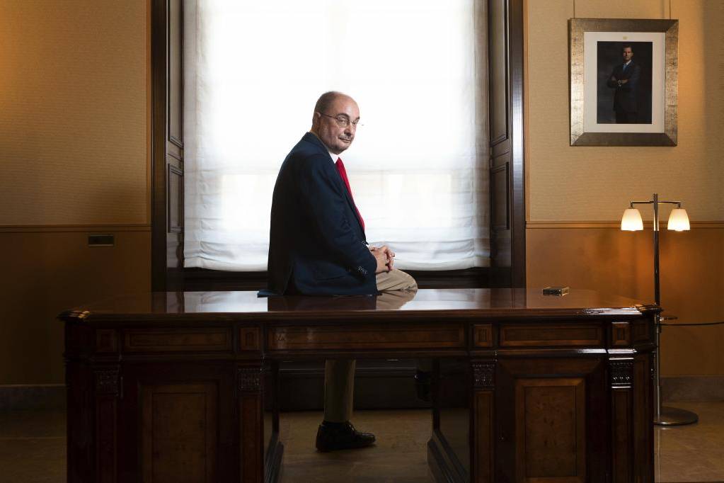 El presidente del Gobierno de Aragón, Javier Lambán, en una foto de archivo. Fotógrafo: Toni Galán. 