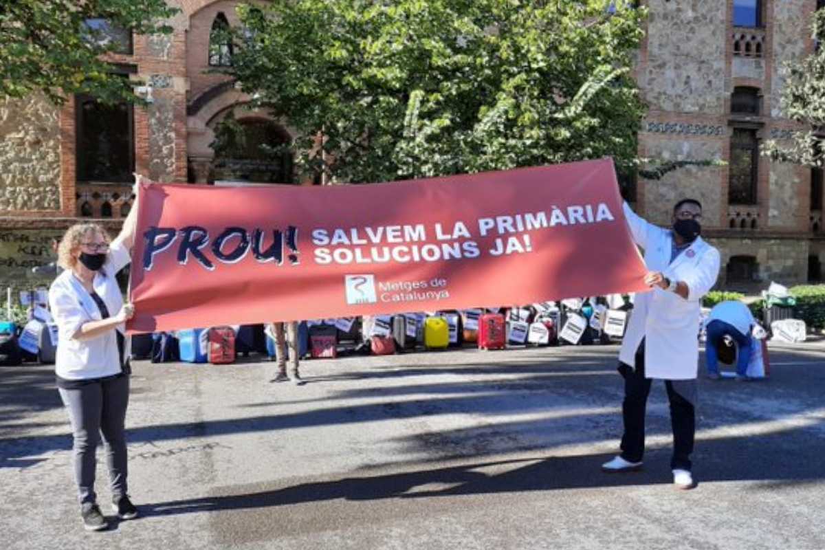 Concentración en defensa de la AP del sindicato Médicos de Cataluña. 