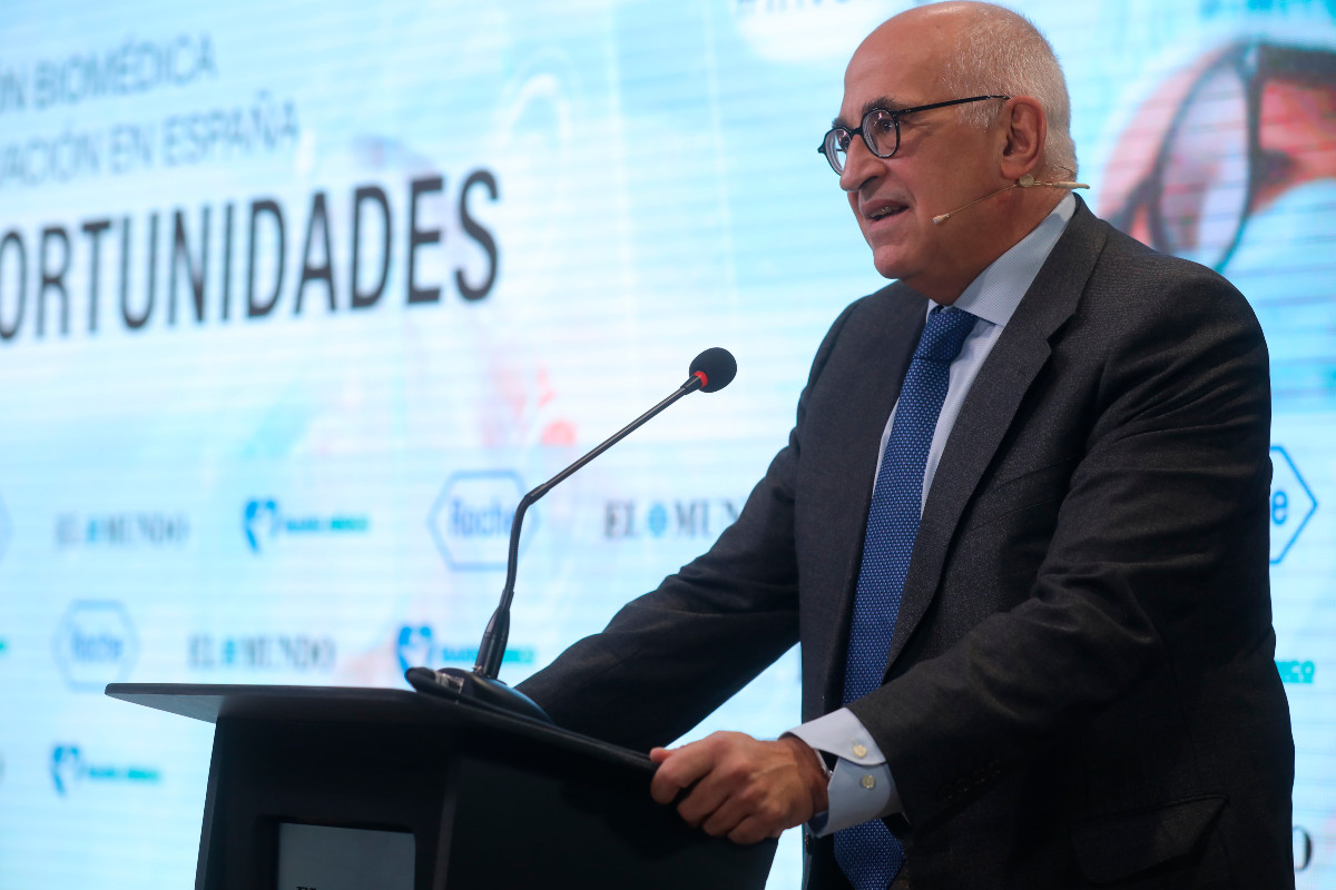 Federico Plaza, Federico Plaza, director de Corporate Affairs de Roche Farma, en un momento de su intervenciÃ³n.