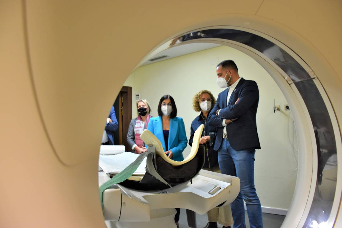 La ministra de Sanidad, Carolina Darias, visitando el Hospital Universitario de La Palma.