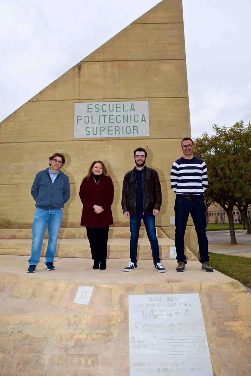 El equipo interdisciplinar de la UA que ha publicado el estudio: César Bordehore, Isabel Vigo, Enrique Morales y David García.