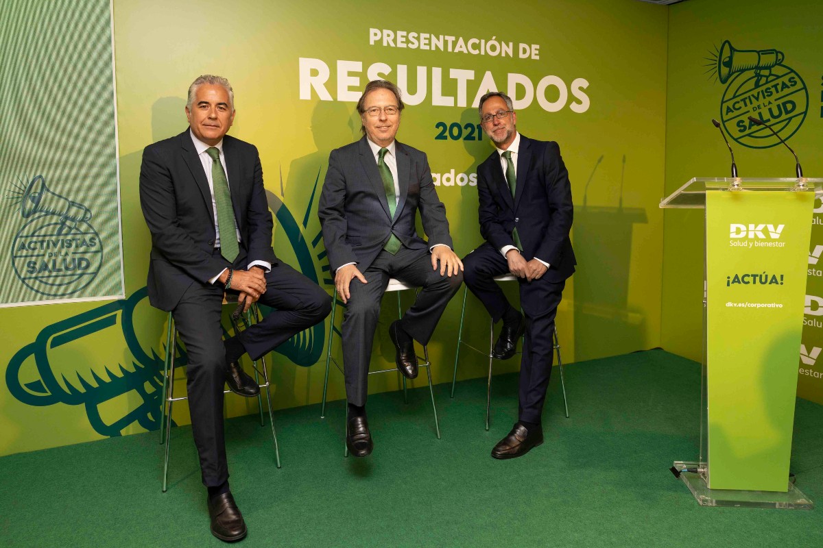 Miguel García Lamigueiro, Josep Santacreu y Javier Cubría durante la presentación de los resultados anuales de la compañía.