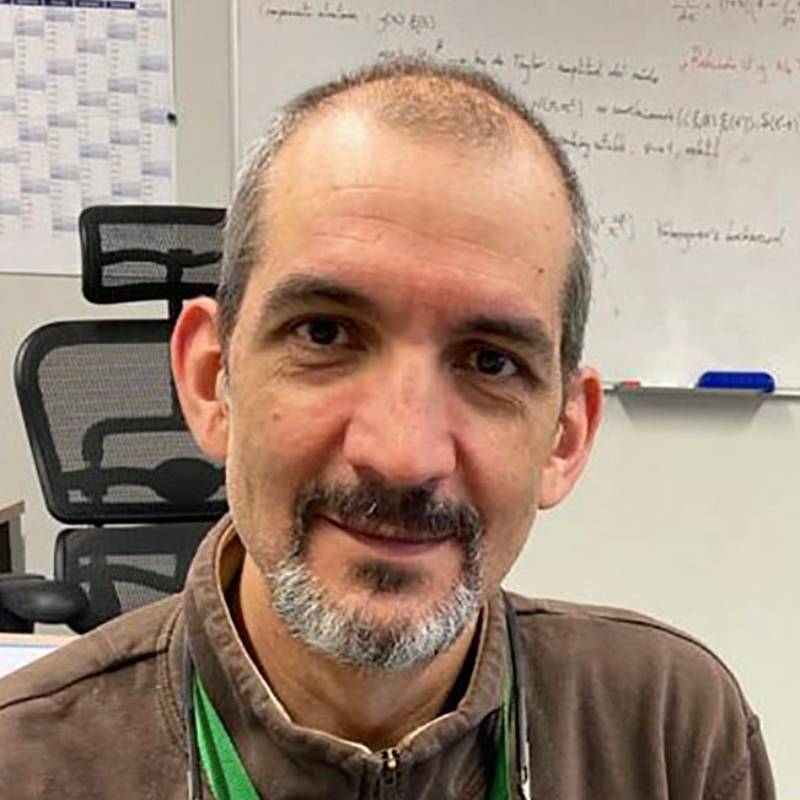 Santiago Elena, de Instituto de Biología Integrativa de Sistemas (I2SysBio).