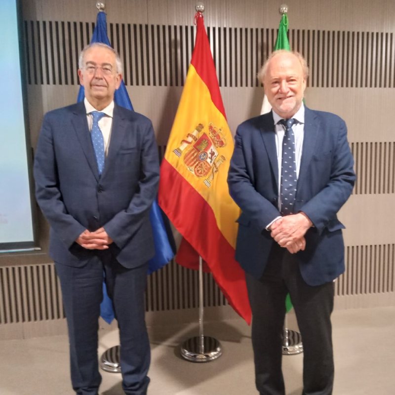 Rafael Cáliz y José Mara Álvaro-Gracia, en el congreso de la SER. Foto: JAVIER GRANDA