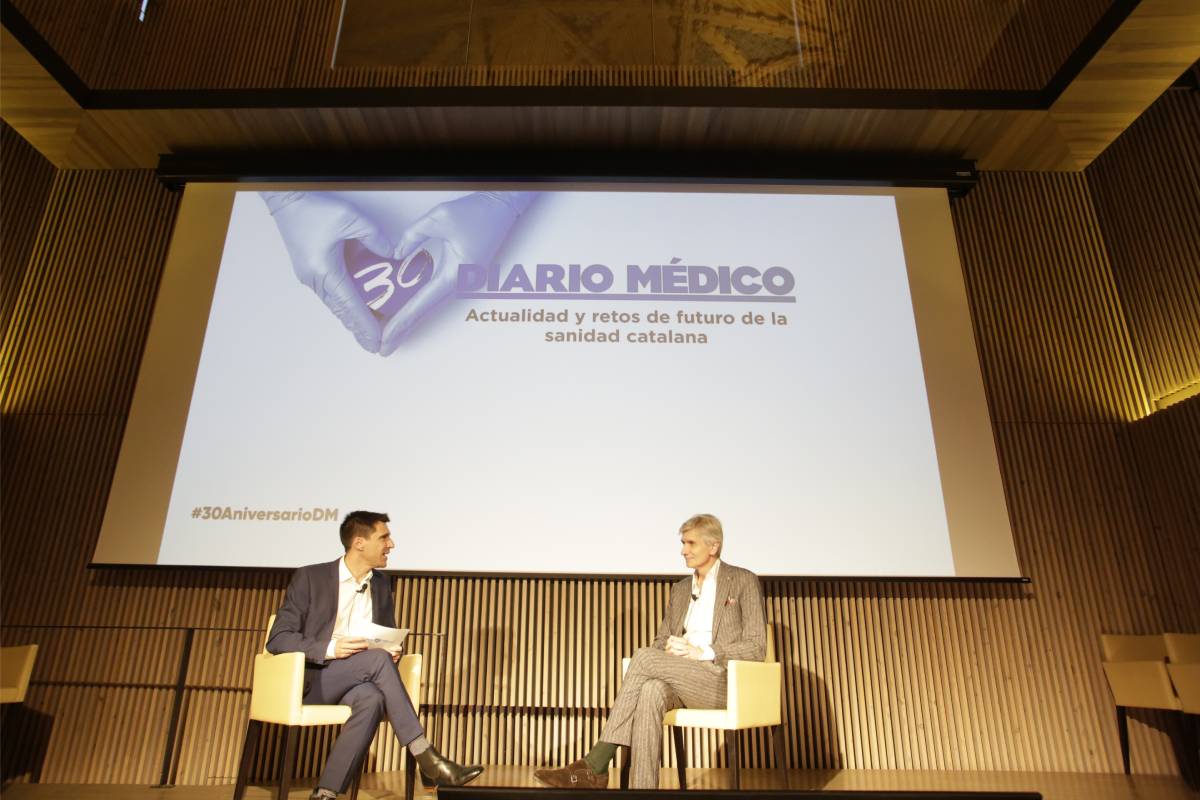 El director de Diario Médico, Miguel G. Corral, entrevista al consejero de Sanidad de Cataluña, Josep María Argimon. Foto: JAUME COSIALLS. Vídeo: SERGIO GONZÁLEZ VALERO