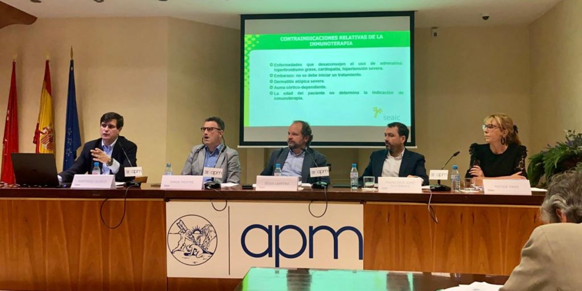 Participantes en la sesión 'Vacunas para la alergia en España: impacto social, clnico y económico de su regulación'.