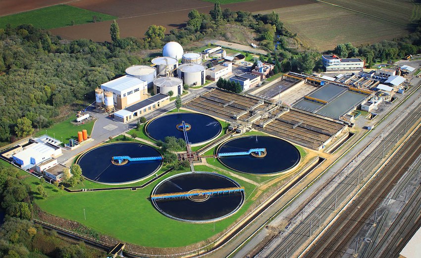 Estación Depuradora de Aguas Residuales (EDAR) de Crispijana (Vitoria), donde se han tomado las muestras para el estudio de farmacontaminación de la UPV. Foto: DAM. 