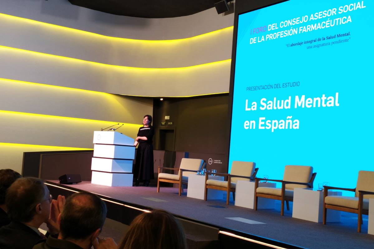 Ximena Goldberg, profesora de investigación del Instituto de Salud Global Barcelona, durante la presentación del informe. Foto: G. S. M. 