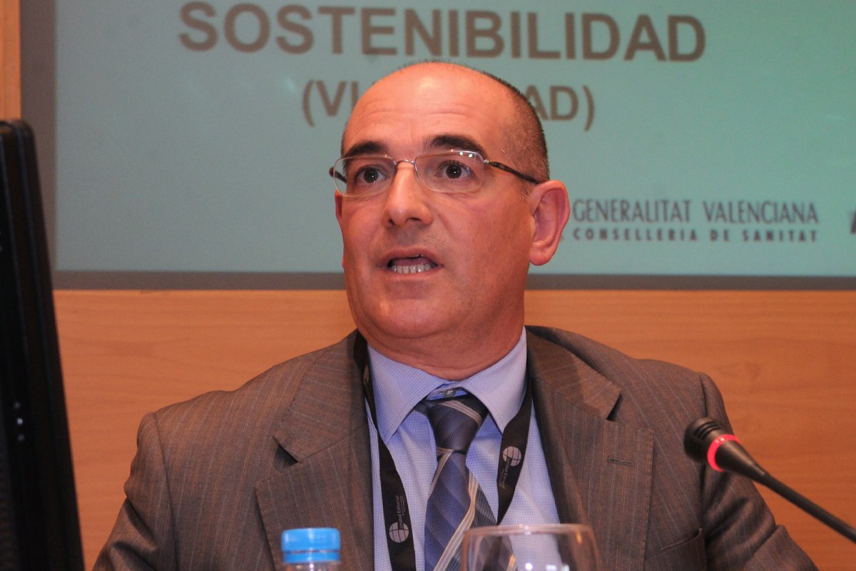 Francisco Soriano, en una imagen de archivo de 2012, durante su etapa como director general de Régimen Económico de la Sanidad en la Consejería de Sanidad de la Comunidad Valenciana. Foto: J. L. P. 