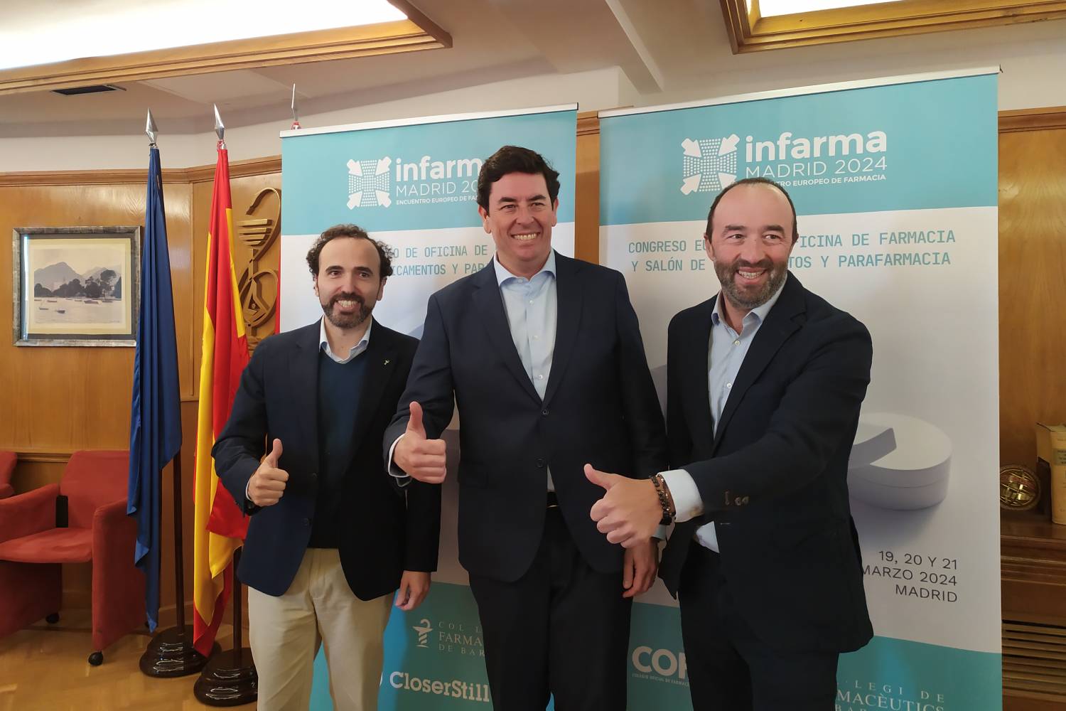 Jordi Casas y Manuel Martínez del Peral, presidentes de los COF de Barcelona y Madrid, y Agustín Torres, presidente de CloserStill. Foto: GSM. 