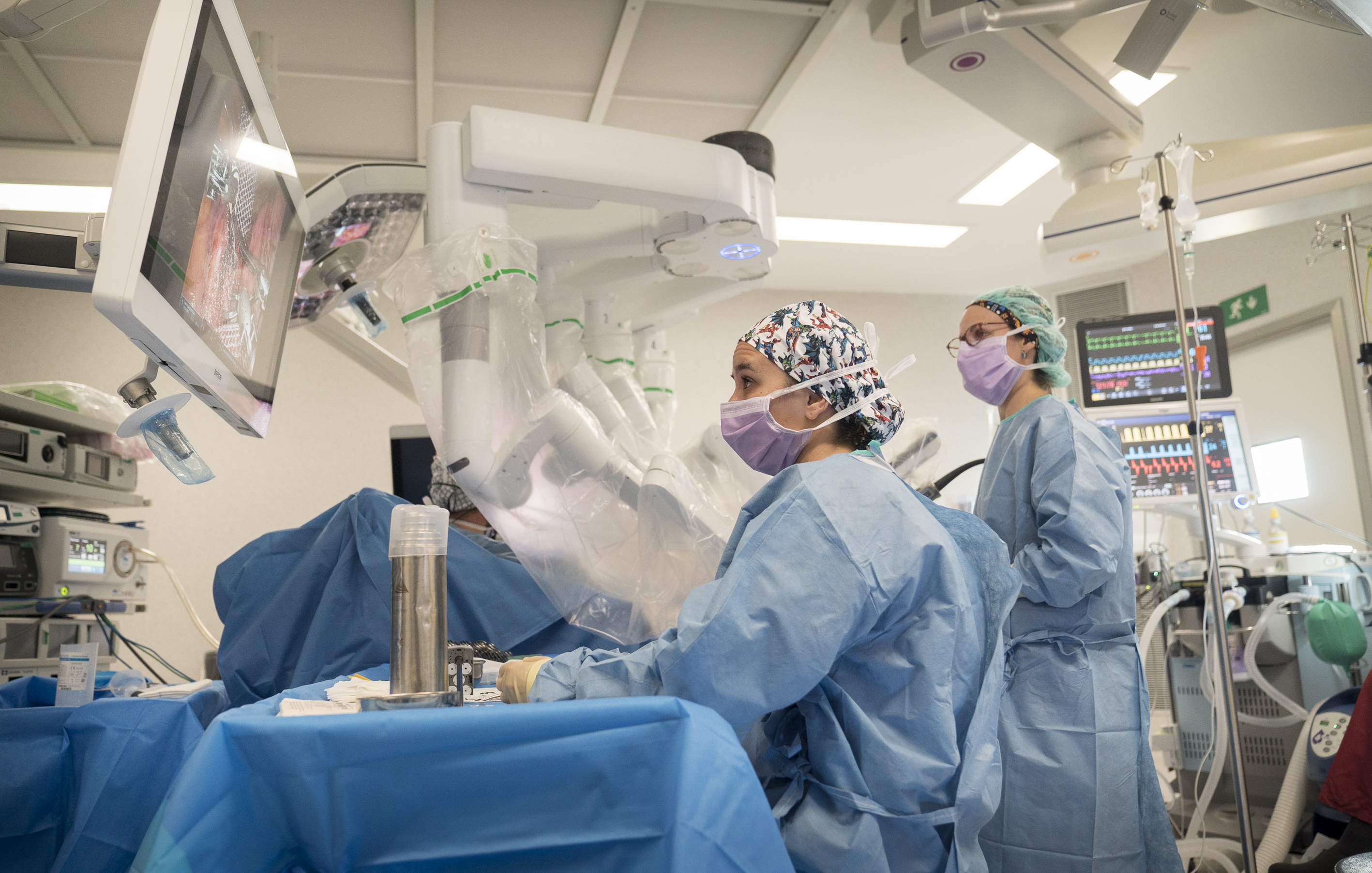 En el congreso de la ESGO se han visto hoy en directo tres cirugías simultáneas retransmitidas desde Bellvitge. Foto: HOSPITAL DE BELLVITGE. 