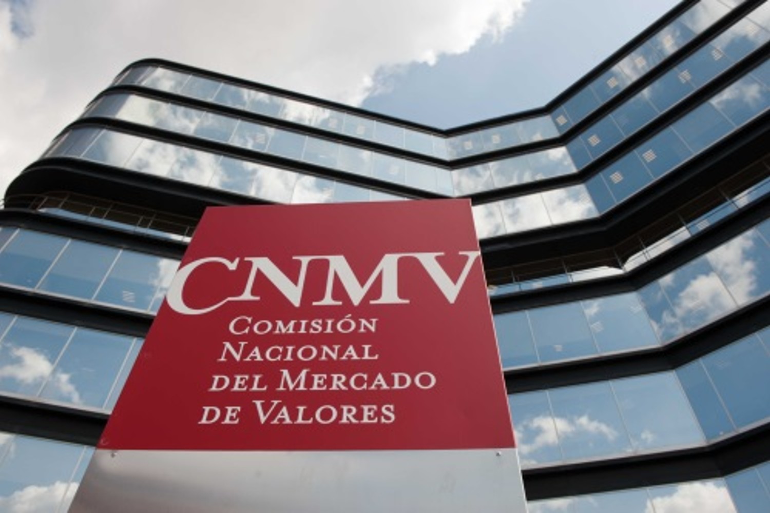 La CNMV ha emitido sus conclusiones tras la revisión de la información facilitada por Grifols. Foto: CNMV.