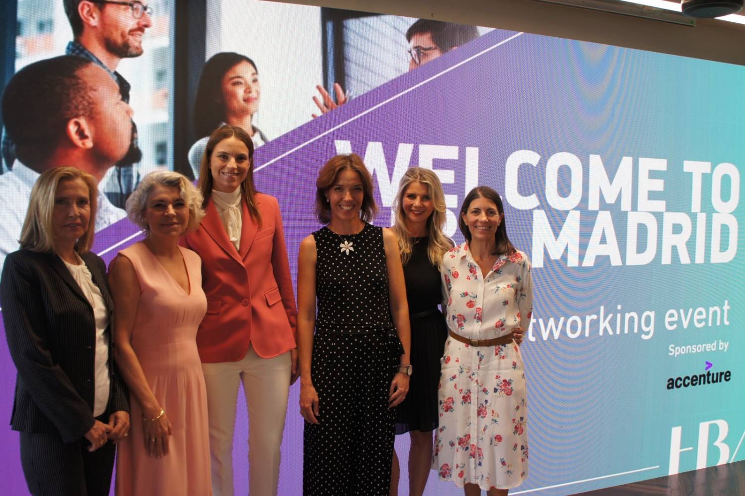 Iciar Sanz de Madrid, Concha Serrano, Raquel Carnero, Luisa Bautista Gómez, Ana Uribarri Cisneros y Núria Sabaté Franch. Foto: HBA.