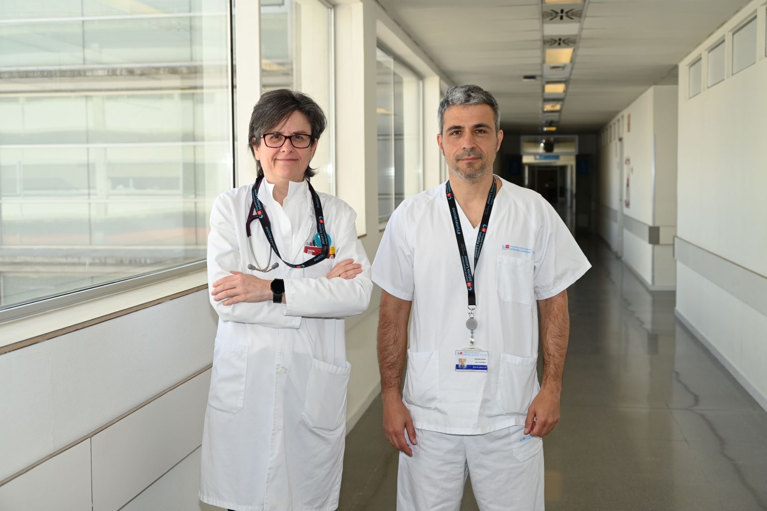 Anabel Franco y Juan Torres Macho, miembro y jefe de Servicio de Medicina Interna, respectivamente, del Hospital Infanta Leonor, de Madrid. Foto: HUIL. 