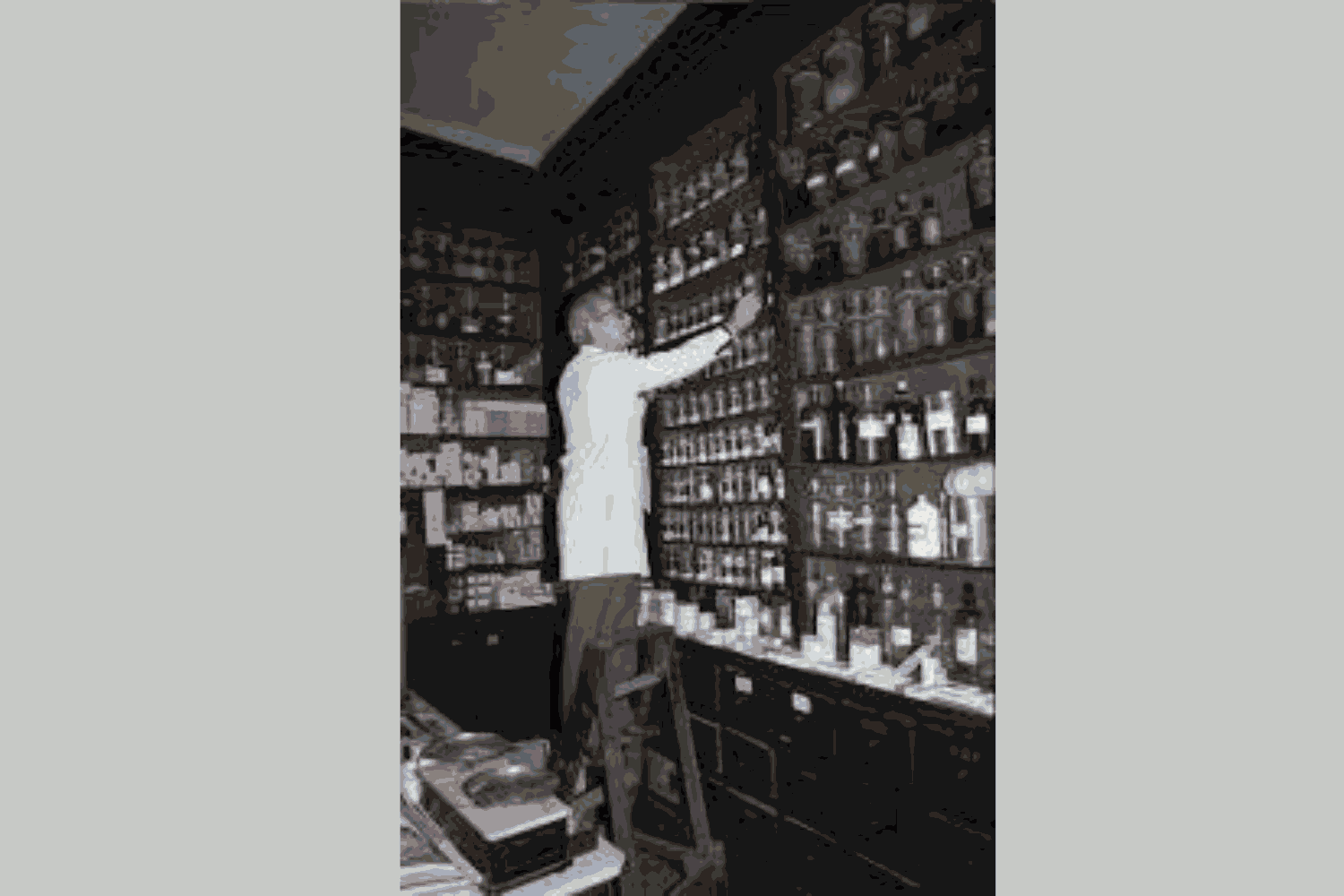 Farmacia Ruiz-Seiquer, en Murcia.