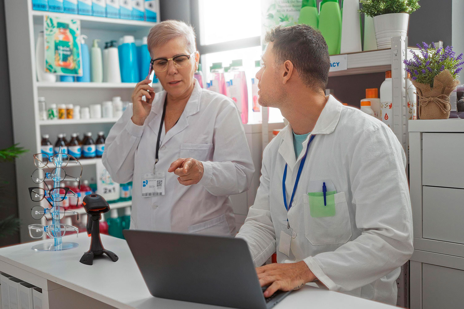 Convenio de farmacia paralizado: periodo de ultraactividad sin fecha donde todos pierden