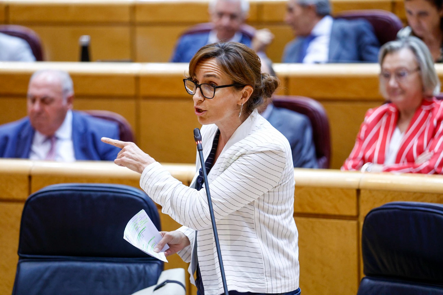 García desafía al PP a enmendar el estatuto marco y reivindica un 30% menos de guardias