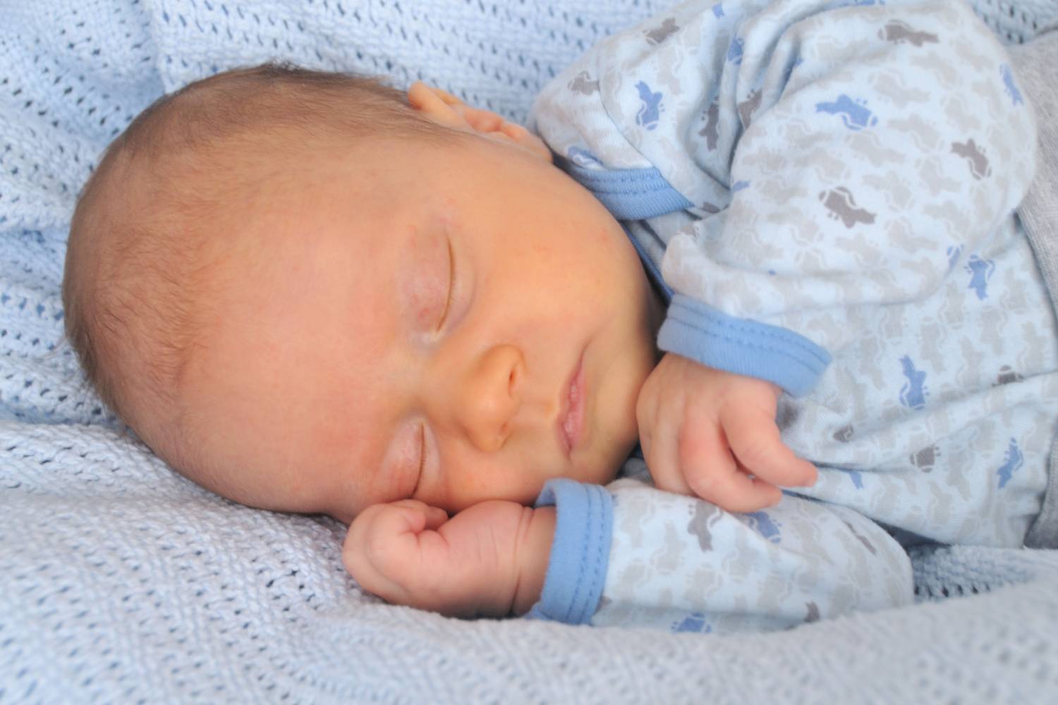 Hacia un diagnóstico más preciso del neonato febril con una prueba de sangre