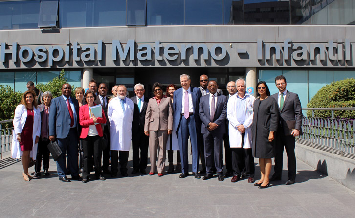 Visita de la ministra de Salud de Mozambique al Hospital La Paz 