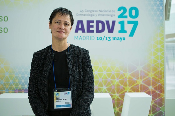 Rosa Taberner. Miembro de la Academia Española de Dermatología y Venereología (AEDV) 