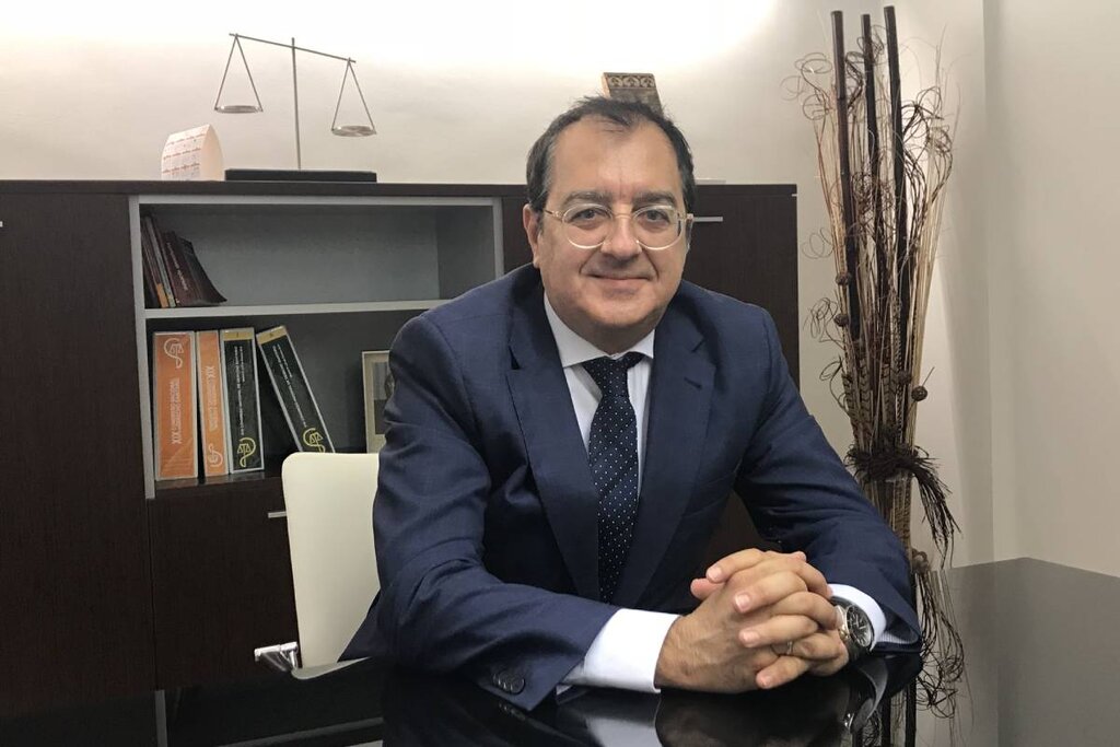 Carlos Fornes, abogado experto en Derecho Sanitario. 