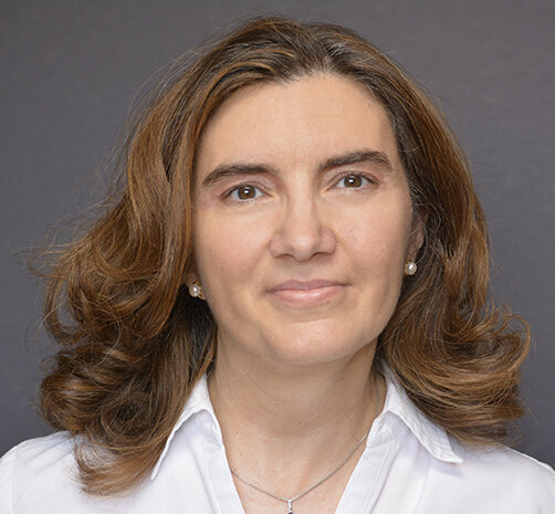 Dra. Celia Oreja-Guevara, Jefe de Sección de la Unidad de La Unidad de referencia de EM (CSUR) del Hospital Clínico San Carlos