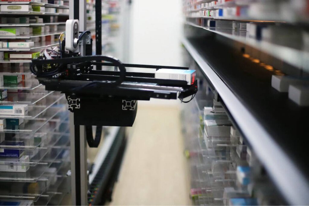 'Cube', robot de farmacia de Expofarm. Foto: EXPORFARM.