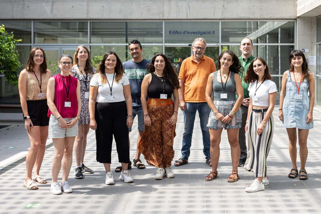 Grupo de César Ávila (en el centro). Foto: DAMIÁN LLORENS (UJI)