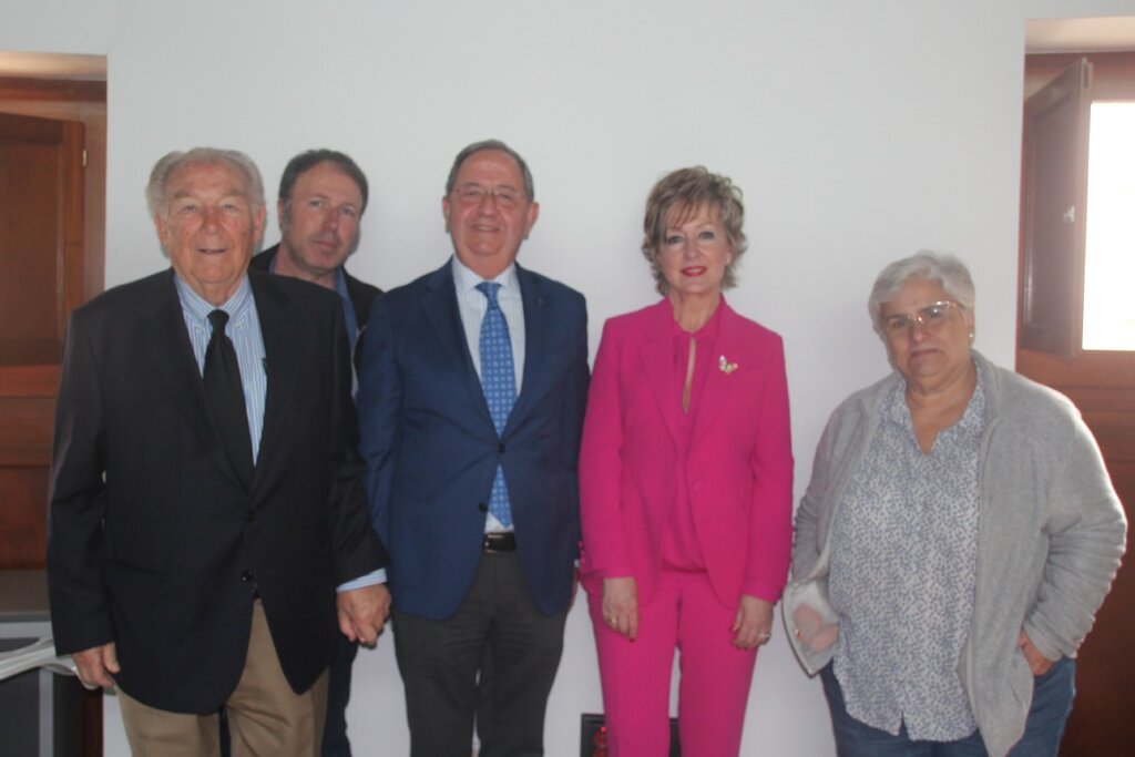 Fernando Gómez-Ferrer Bayo (Universidad de Valencia); Josep Simon (Museu d'Història de la Medicina i de la Ciència); Alberto Gómez Portilla (Hospital Universitario Araba); Concepción Martnez de Lecea Hervas (Hospital Quirón Vitoria), y Pilar Aguiló Luca (Instituto Interuniversitario López Piñero).
