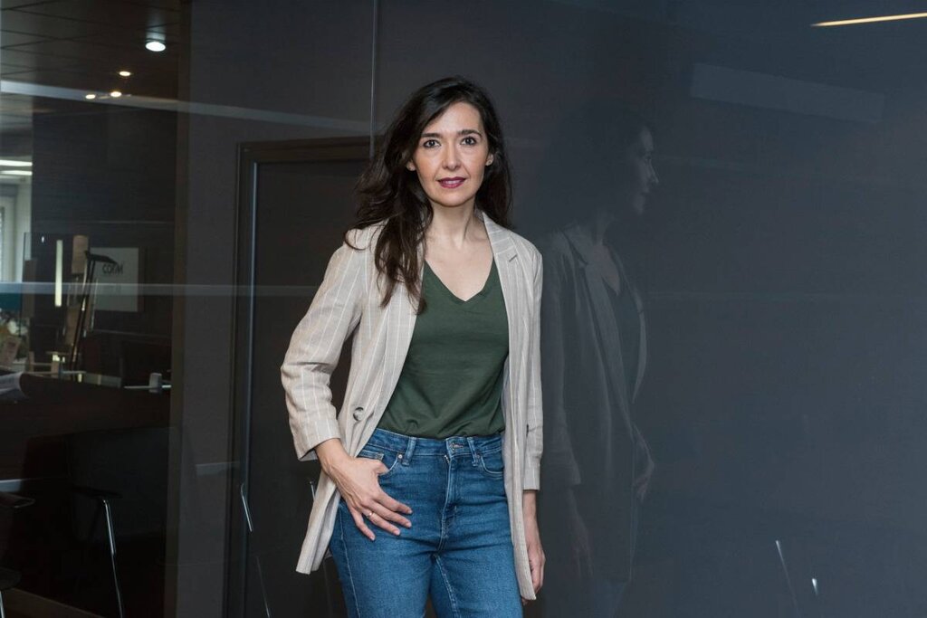 Raquel Aguado, vocal de Dermofarmacia del COF de Madrid, en la sede del colegio. Foto: LUIS CAMACHO.