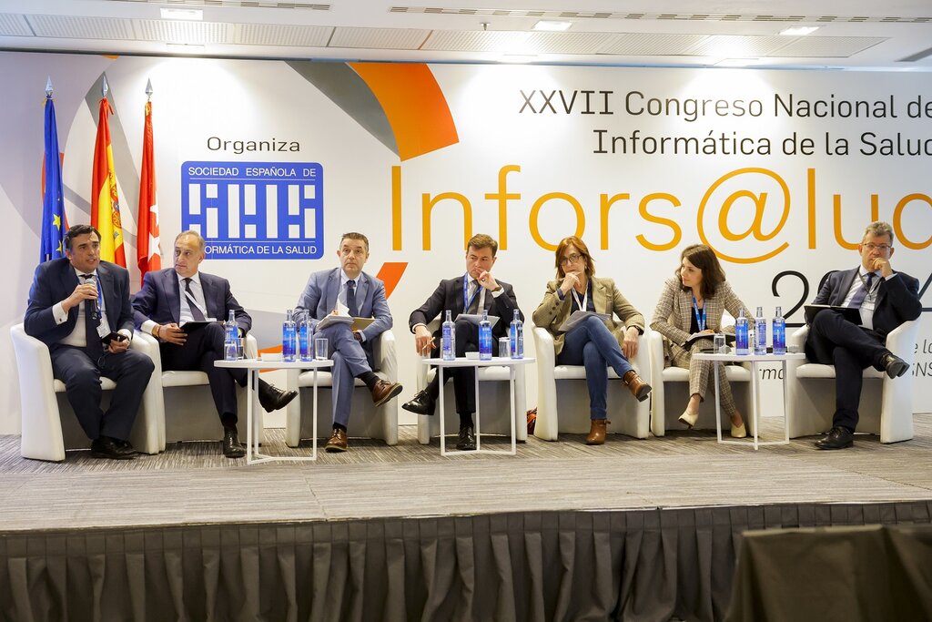 Miguel Ángel Benito, Cayetano Fuentes, Benigno Rosón, Juan Carlos Oliva, Mercedes Alfaro, María Felpeto y Paco Pérez, en Infors@lud 2024. Foto: ANTONIO HEREDIA