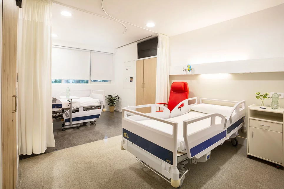 Habitación empática piloto en el nuevo Hospital Evangélico, de Barcelona. Foto: JAUME COSIALLS