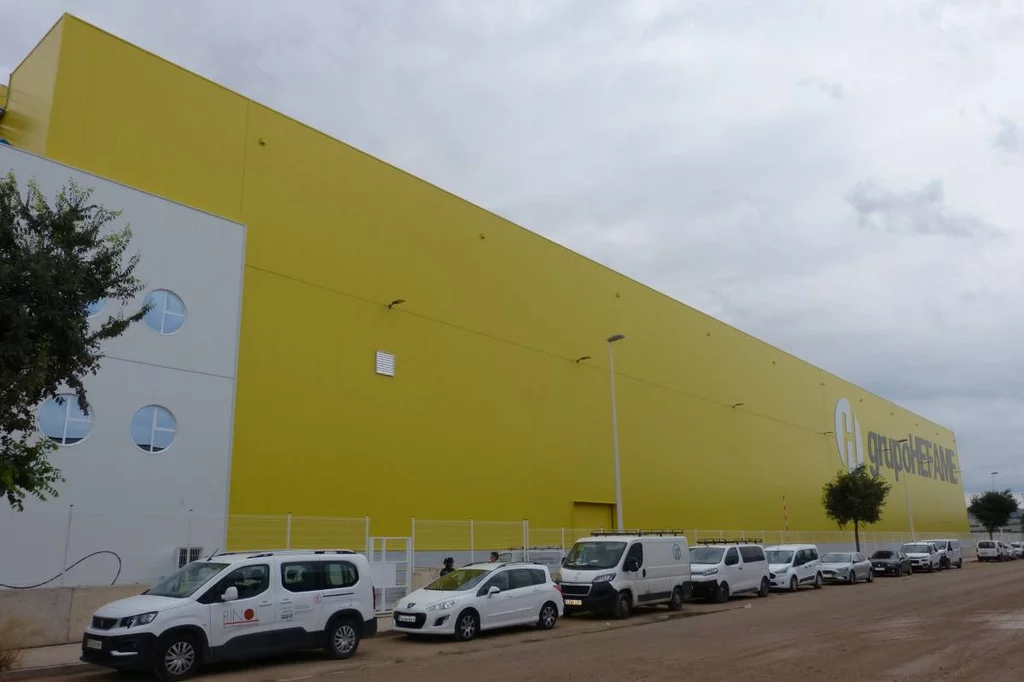 El nuevo almacén de Hefame en Riba-Roja (Valencia) tiene esta ubicación porque Riba-Roja pertenece a la RED G-6 de municipios de Alto Potencial Log�stico.