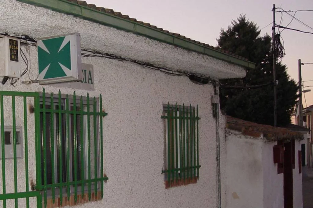 El Gobierno de Navarra ha destinado 80.000 euros a ayudas para facilitar el mantenimiento del servicio que prestan las oficinas de farmacia ubicadas en zonas básicas de salud de especial actuación farmacéutica.